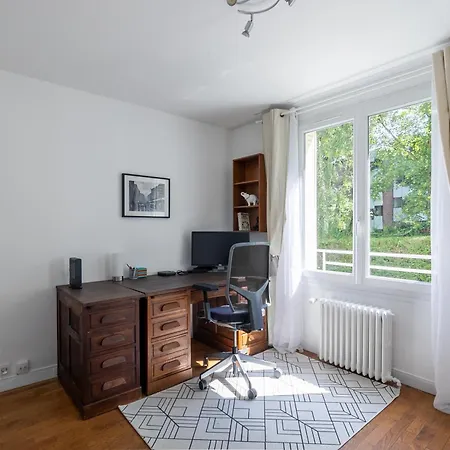 Apartment Le Chateaubriand - Calme, Balcon Et Parking