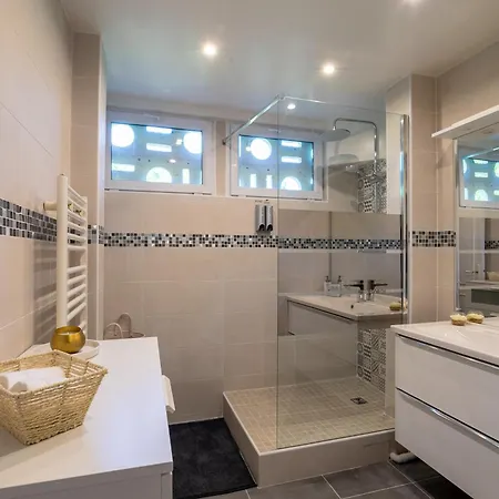 Apartment Le Chateaubriand - Calme, Balcon Et Parking